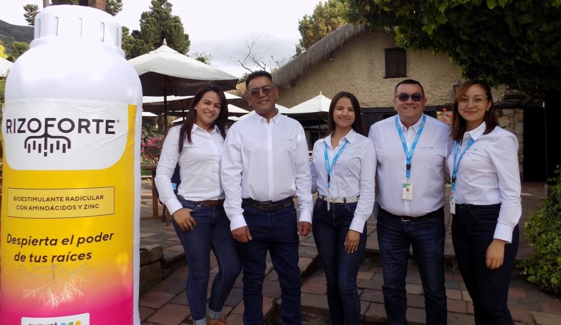 De izquierda a derecha: Sandra Galvis, Wilson Castro, Lina Gaviria, Camilo Hurtado y Mónica Tarazona